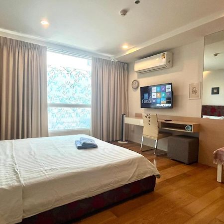 בנגקוק Cozy Studio Walk To Bts Free Wi-Fi Great Location מראה חיצוני תמונה
