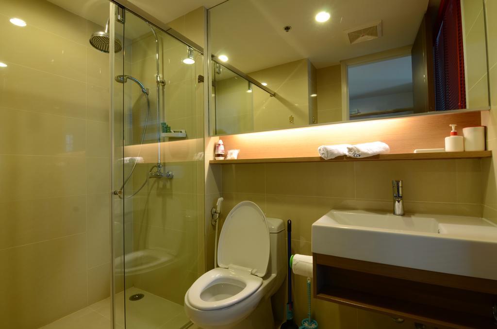 בנגקוק Cozy Studio Walk To Bts Free Wi-Fi Great Location מראה חיצוני תמונה